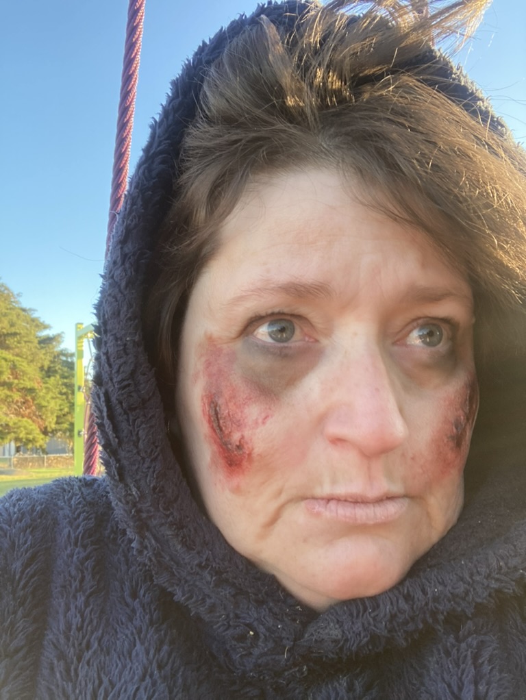 Amanda Sutherland as a Zombie in short film "The Breakup"